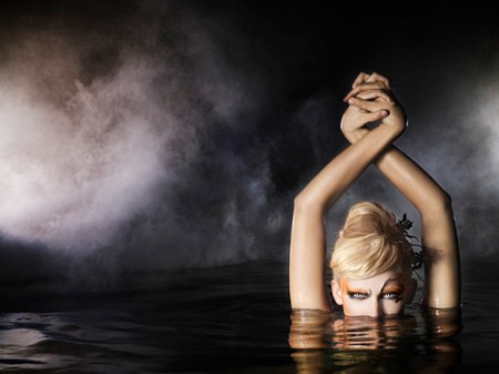 2887434637_2fe30f1e56